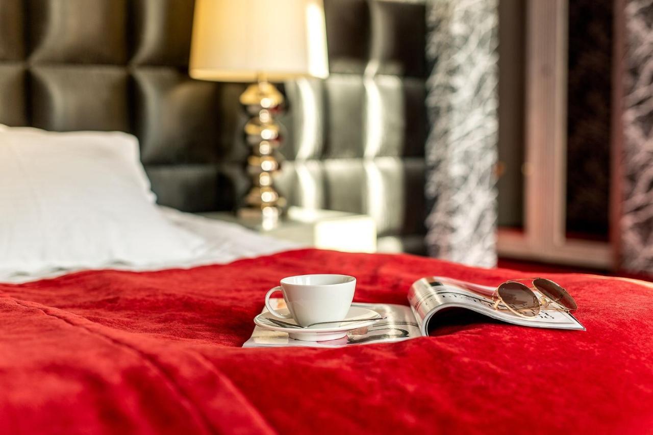 קז'ימייז' דולני Berberys Park Hotel מראה חיצוני תמונה